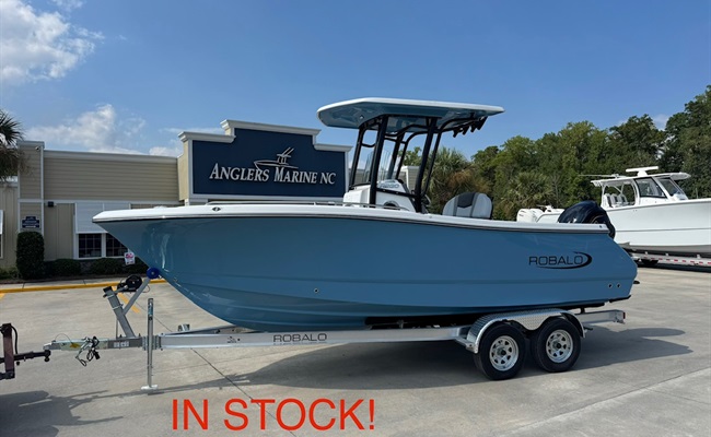 2027 Robalo R230 Atlas Blue